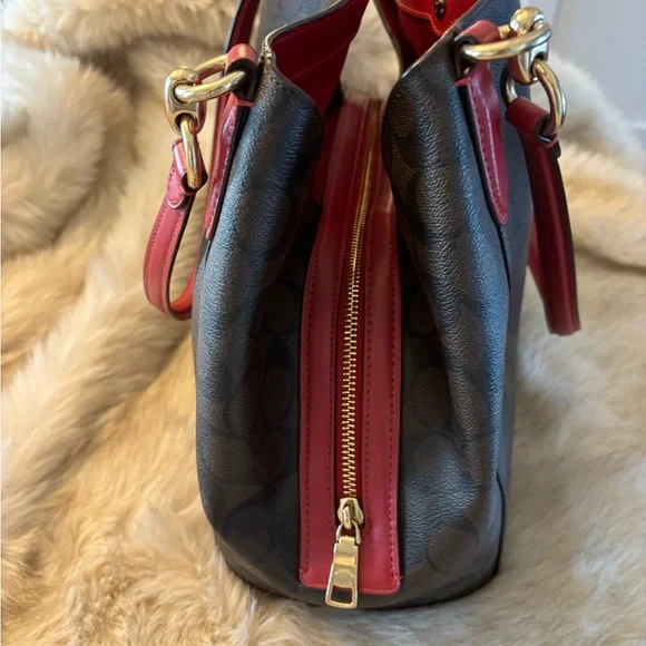 Coach Black and Red Women's Bag - Picture 3 of 10